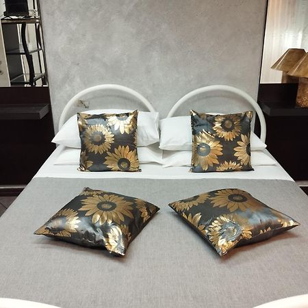 Casa Al Porto Bed & Breakfast Porto Torres Bagian luar foto