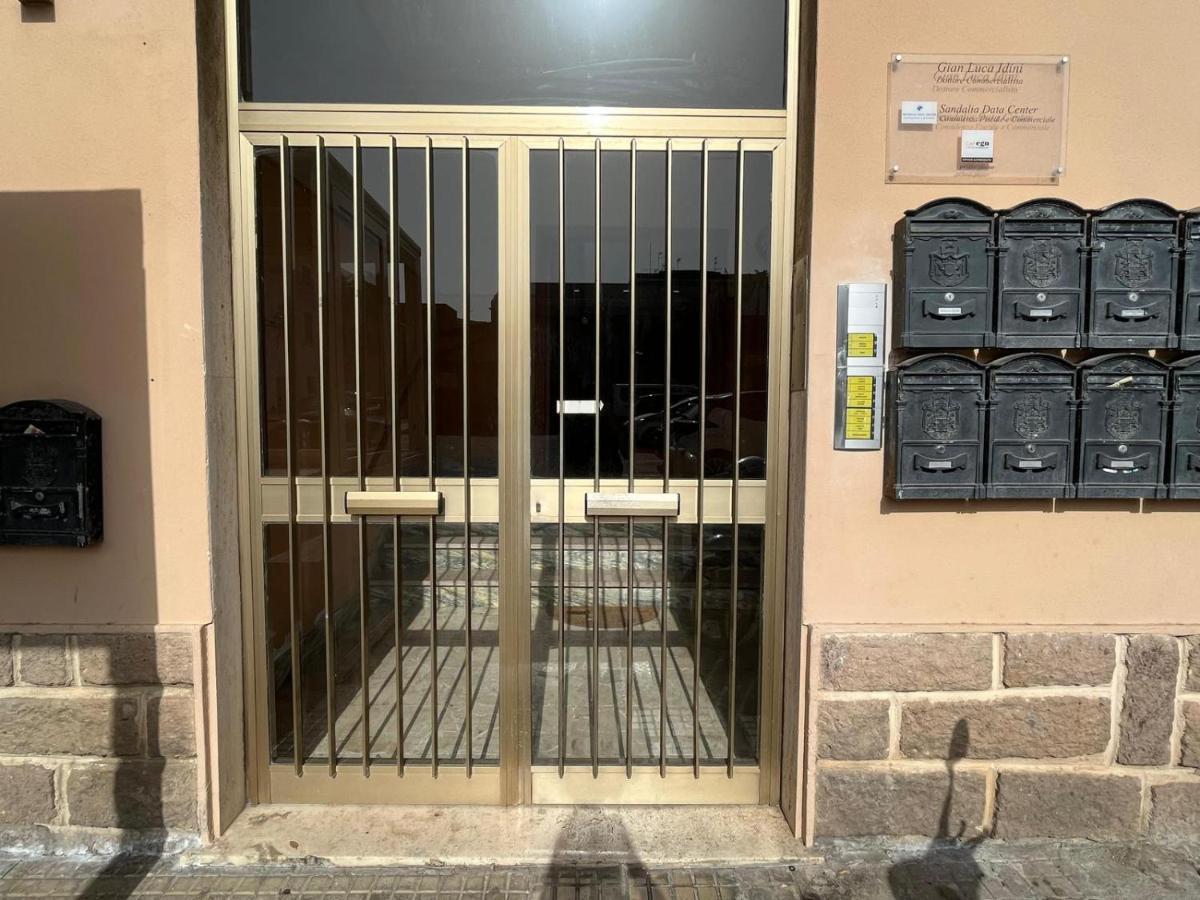 Casa Al Porto Bed & Breakfast Porto Torres Bagian luar foto
